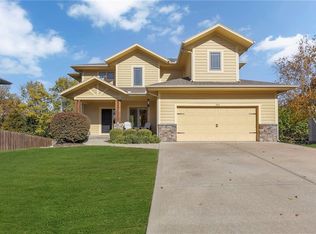 364 W Elizabeth St, Olathe, KS 66061