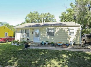 2413 N Green Ave, Wichita, KS 67219