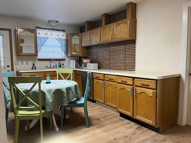 2876 Patterson Rd — Photo 10