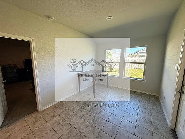 265 Olympia Marble Dr — Photo 5