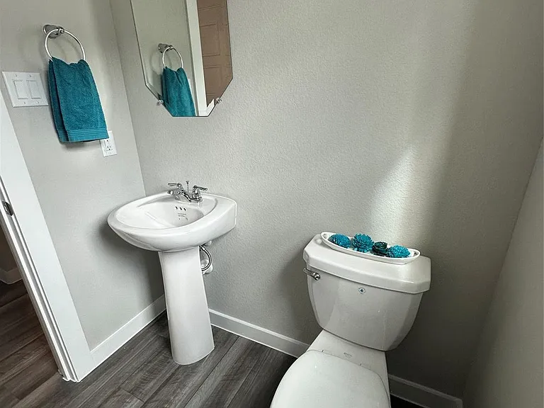 3121 Moontide Ln — Photo 16
