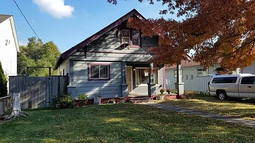 6032 N Lacey St #A Photo 1