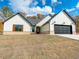 1130 Green Turtle Cir, Ada, OK 74820
