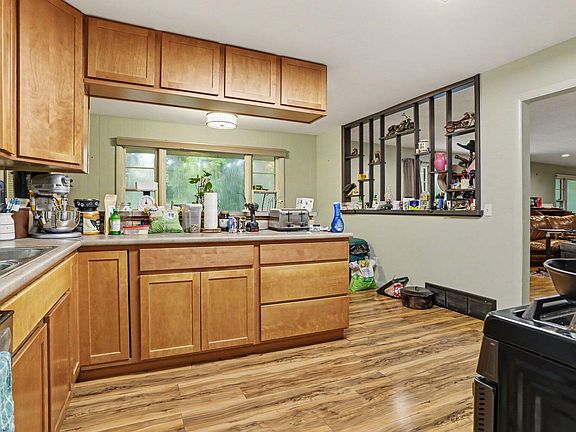 5th image of 15132 E Augusta Dr