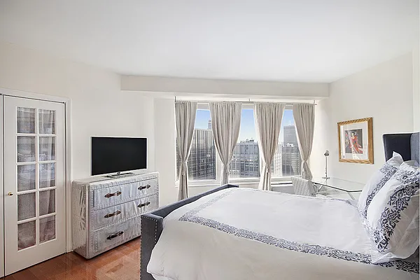 Sold by Stribling | media 2