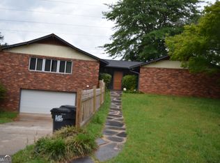 2461 McAlpin Ter, East Point, GA 30344