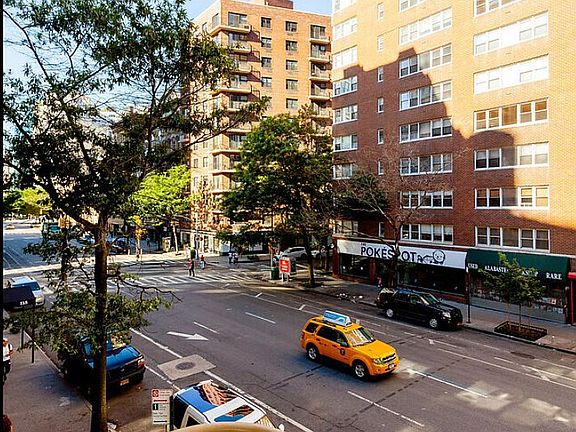 3rd image of 127 4th Ave APT 2F