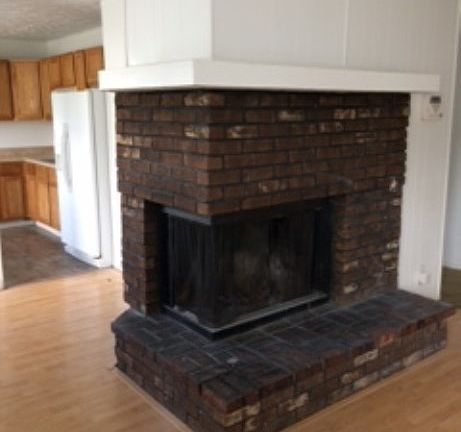 3rd image of 3620 Welch Dr