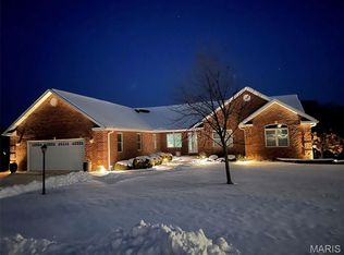 270 Gala Dr, Hannibal, MO 63401