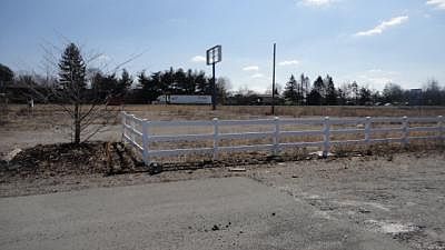 2nd image of 111 Packwood Dr