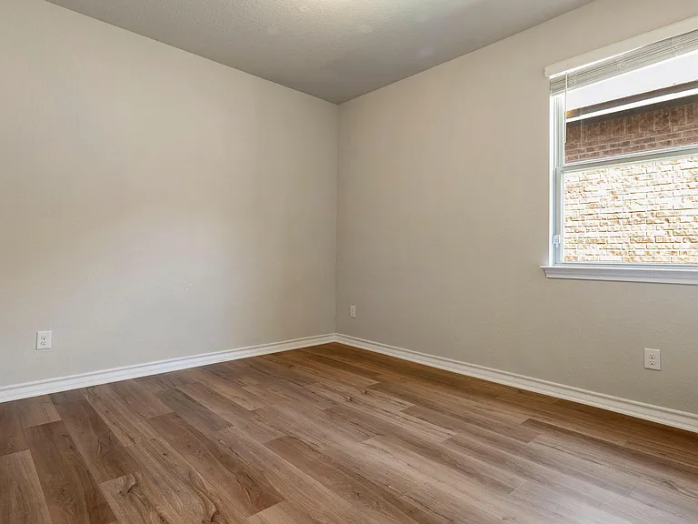 1341 Eagle Ray St — Photo 31