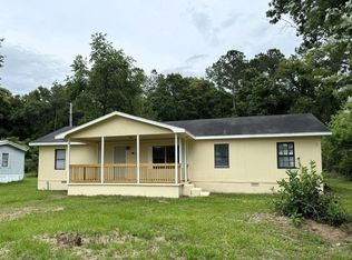 610 Foxcroft Dr, Thomasville, GA 31757