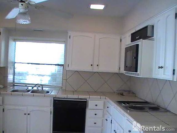 3rd image of 11206 Whisper Willow St