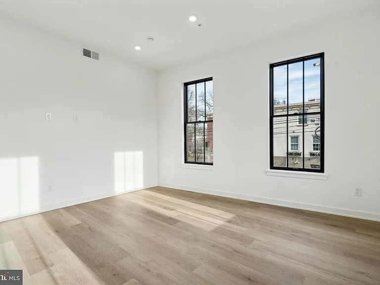1700 Frankford Ave #I — Photo 8
