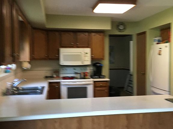 5th image of 3746 Schroeder Dr