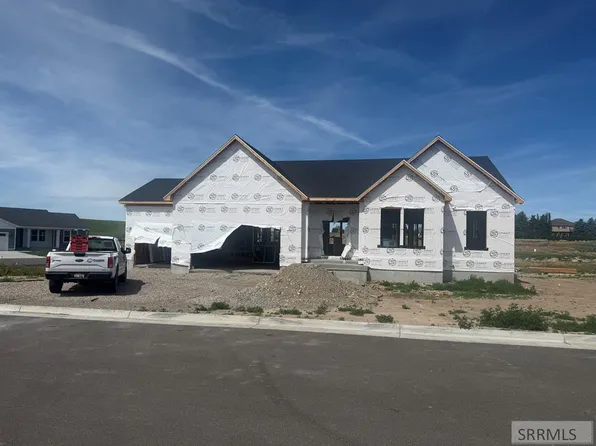 668 Pine Ridge Ln #4-6, Rexburg, ID 83440
