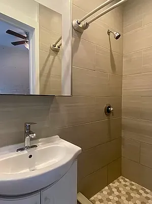 Rented by REAL New York | media 21