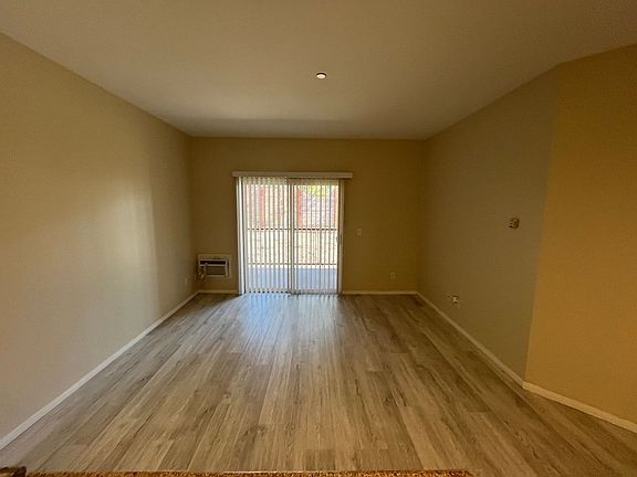 2nd image of 4353 Dawson Ave #202