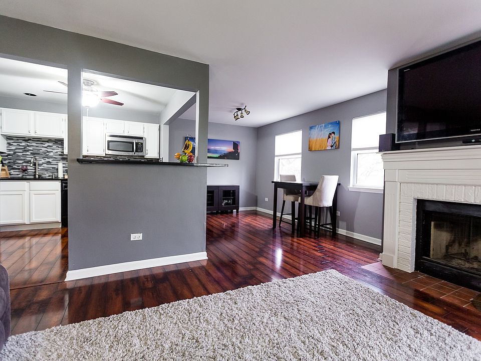 1st image of 2845 Meadow Ln