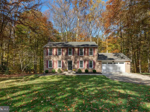 5372 Cleburne Ln, Woodbridge, VA 22192
