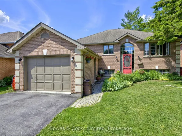 699 Fortye Dr, Peterborough, ON K9K 2G4