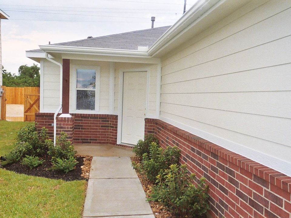 1st image of 19011 Sunburst View Dr