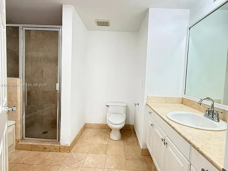 357 Almeria Ave #802 — Photo 15