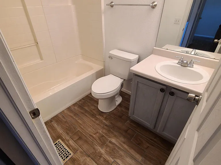 2236 E 109th Dr — Photo 22