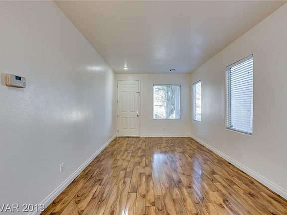 4th image of 5853 Parrot Cove Ct