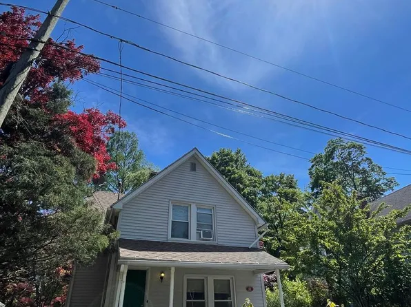 11 Huber Ave, Middletown, CT 06457