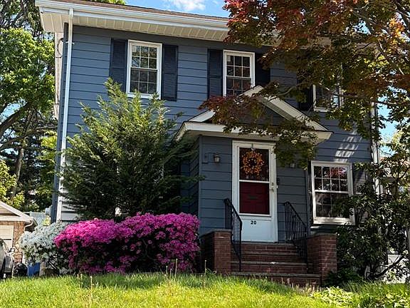 2nd image of 20 Clinton Ave