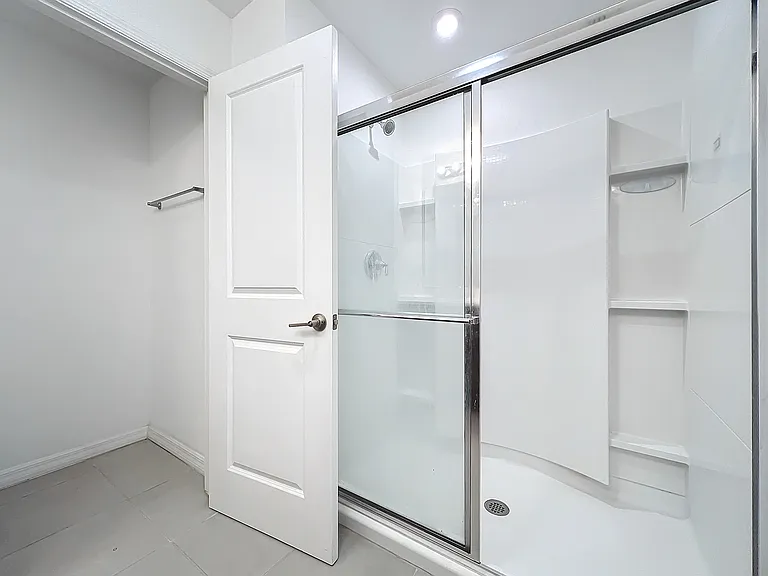 5627 Costa Blanca Way — Photo 10