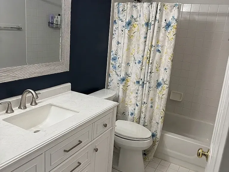 322 Bloomfield Ct — Photo 9