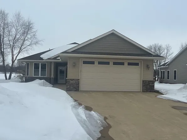 1220 Cypress Dr, Annandale, MN 55302