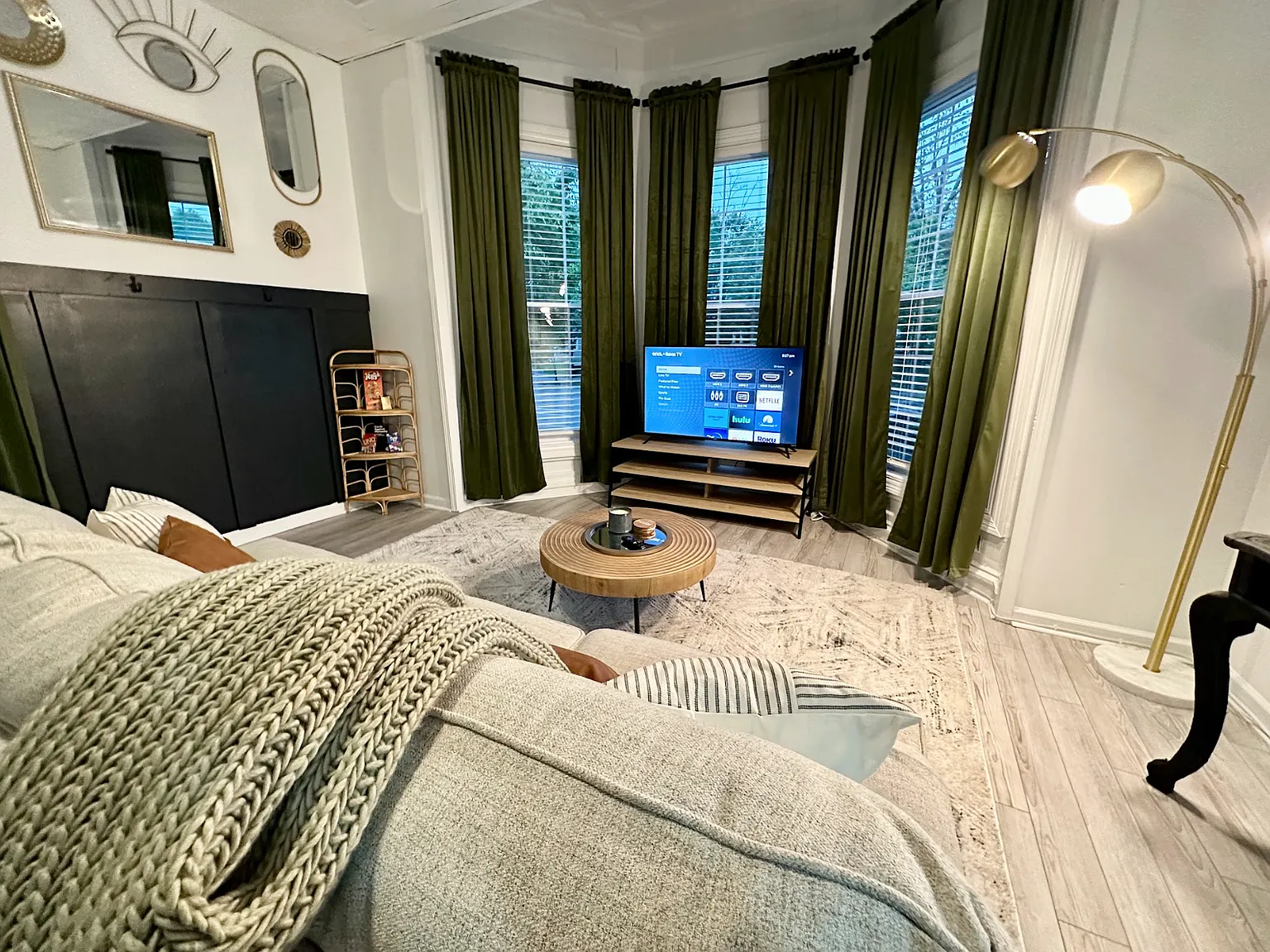 3 bed, 1500 sqft, $849 — Photo 2