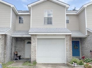 507 Keystone Rd, Mary Esther, FL 32569