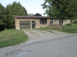 241 3rd St, Saint Ignace, MI 49781