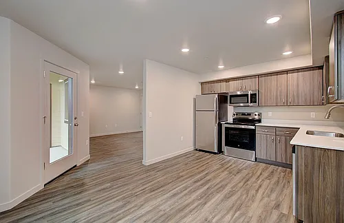 404 NE 117th Ave #105 Photo 1