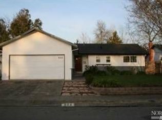 804 Jack London Dr, Santa Rosa, CA 95409