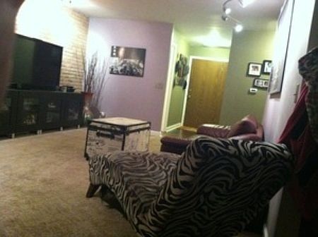 3rd image of 6010 Oakwood Dr APT 1M
