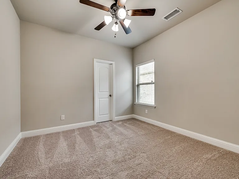 1523 Charismatic Ct — Photo 15