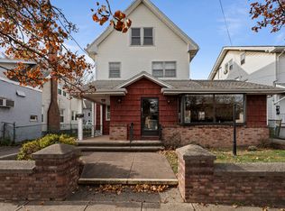 1422 Dixwell Avenue, Hamden, CT 06514