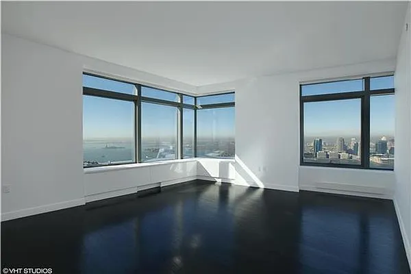 Rented by TNG Nassimi Realty | media 4