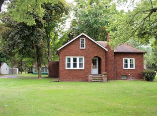 7662 E Saginaw Hwy, Lansing, MI 48917