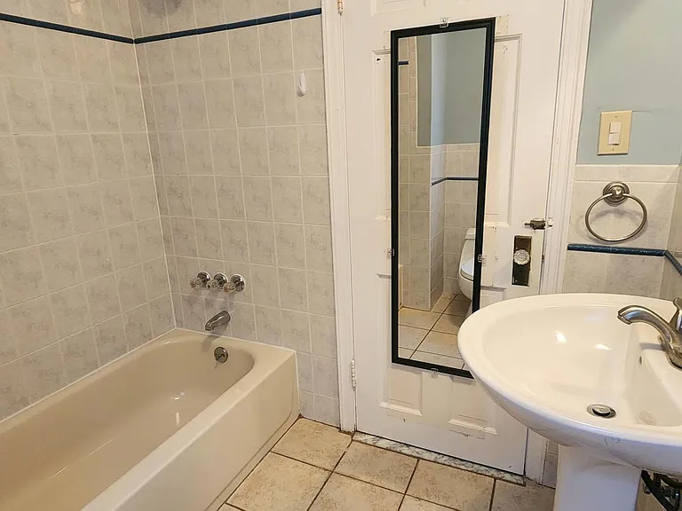8016 Old Georgetown Rd — Photo 17