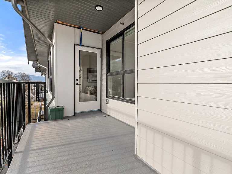 45754 Wellington Ave #204 — Photo 2