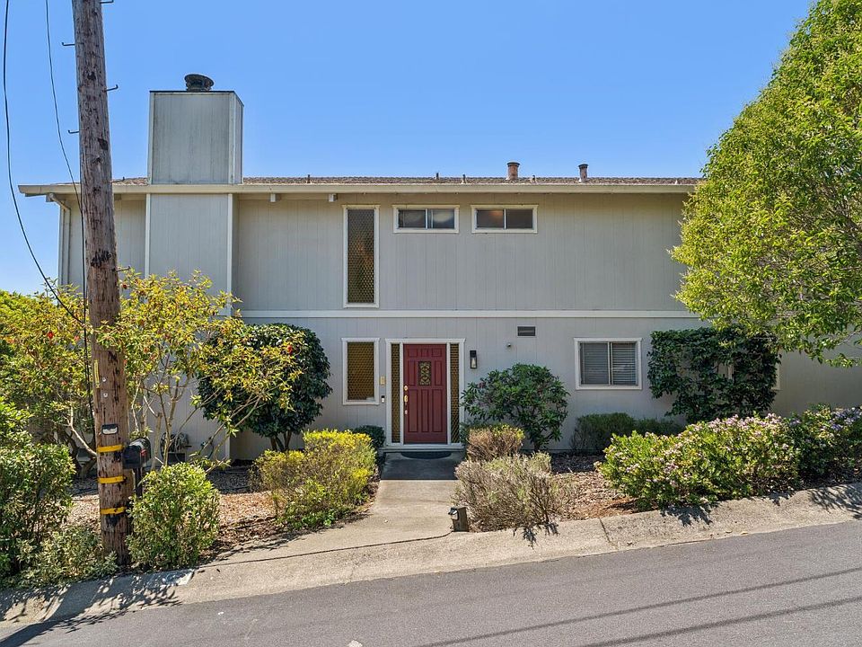 1st image of 1 Bay Vista Court