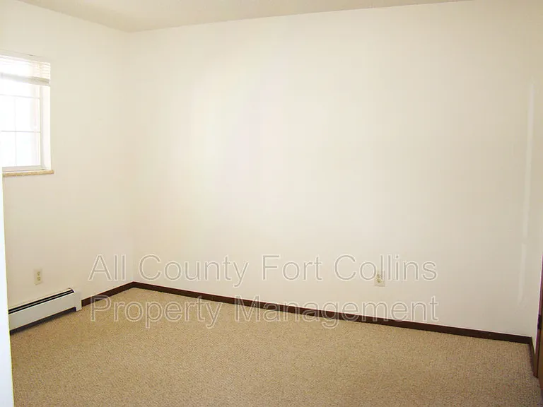 421 Mulberry Dr #1 — Photo 10