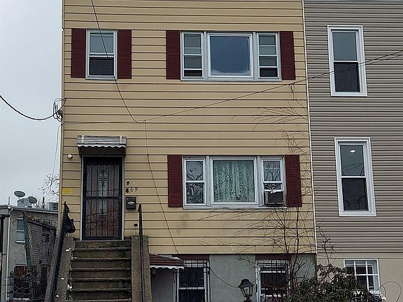 2nd image of 69 Harmon St