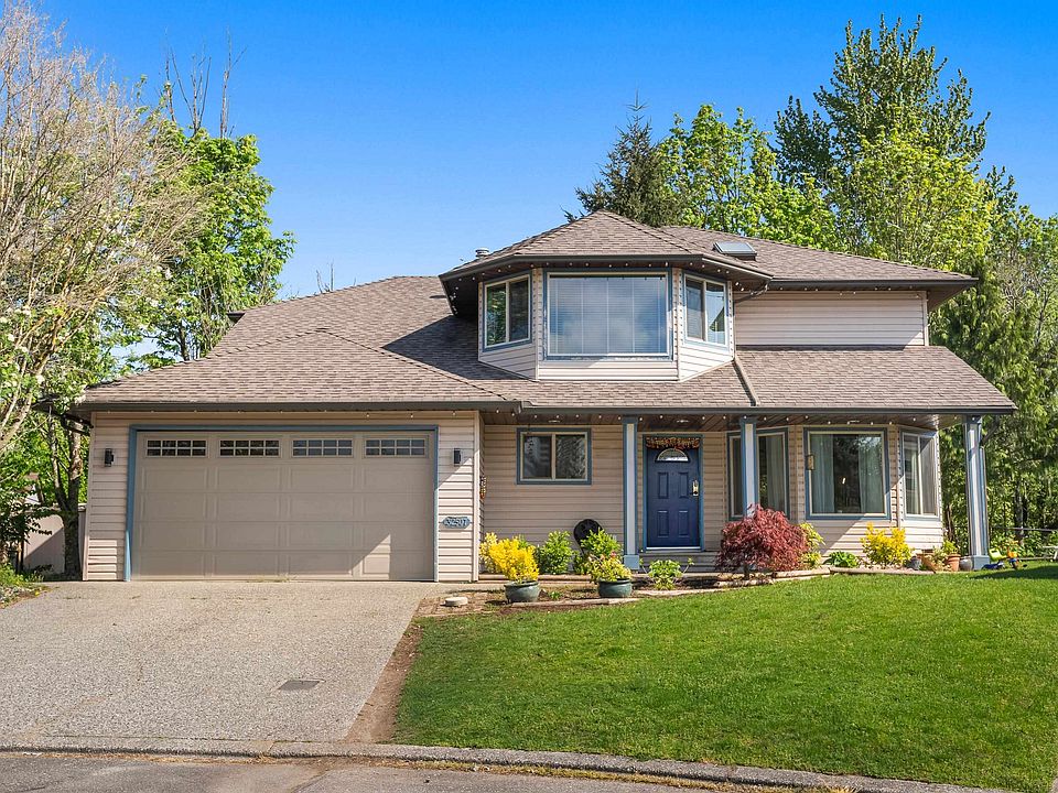 1st image of 32507 Qualicum Pl